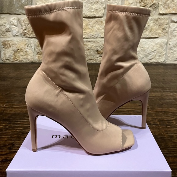 Madden Girl Endless peep toe bootie Heels - Picture 3 of 6